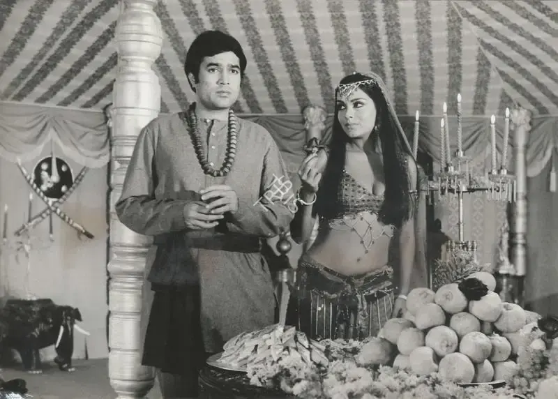 Pradyumna Mohla (Producer), Jaanwar, 1983, Photographic Still