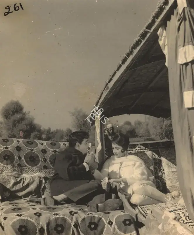 Ramanand Sagar (Producer), Arzoo, 1965, Photographic Still