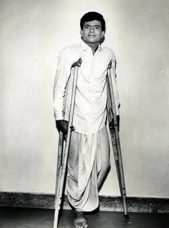 Marshal Braganza (Cinematographer), Dosti, 1964, Photographic Still