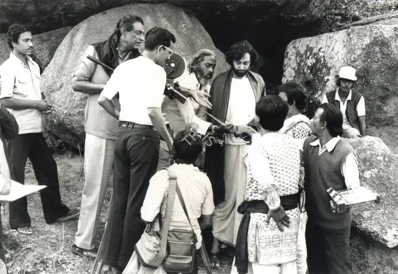 Nemai Ghosh (Still Photographer), Hirak Rajar Deshe, 1980, Working Still