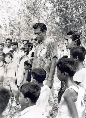 Nemai Ghosh (Still Photographer), Goopy Gyne Bagha Byne, 1969, Working Still