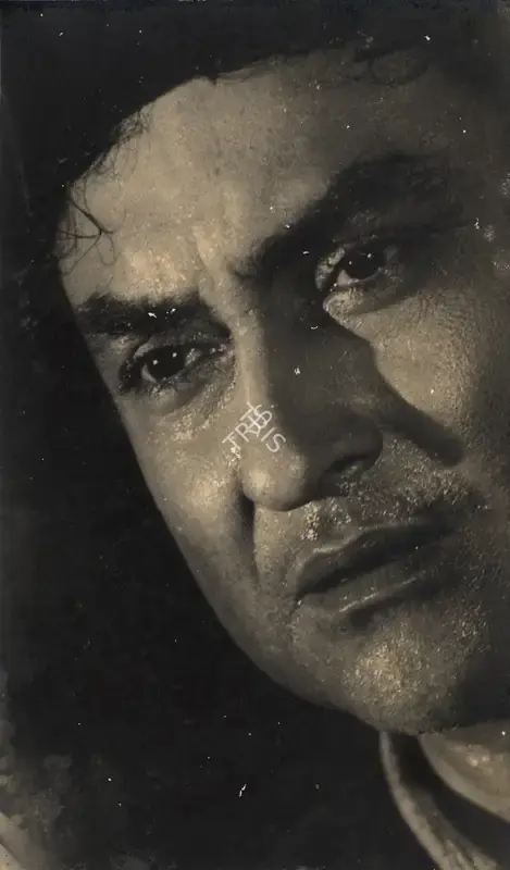 Raj Kumar Kohli (Producer), Dark Street, 1961, Photographic Still