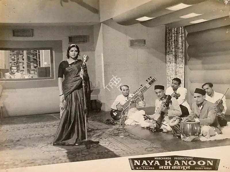 Girdharilal Manchanda (Producer), Naya Kanoon, 1965, Lobby Card