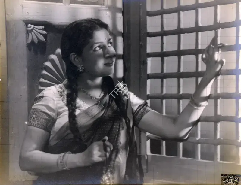 Vijay Bhatt (Director), Samaj Ko Badal Dalo, 1947, Photographic Still