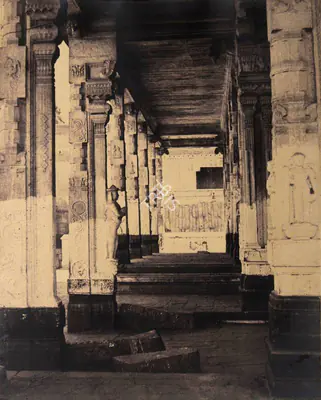 Capt. Linnaeus Tripe (Photographer), The Great Pagoda. Side Colonnade in the Muroothappa sarvacar Mundapam, 1858, Antiquarian Photograph
