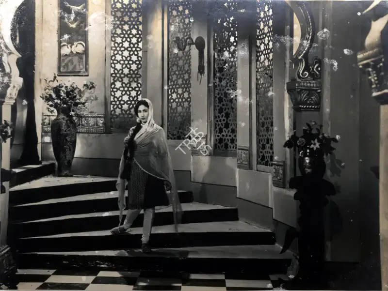 Keki Mistry (Cinematographer), Chandni Chowk, 1954, Photographic Still