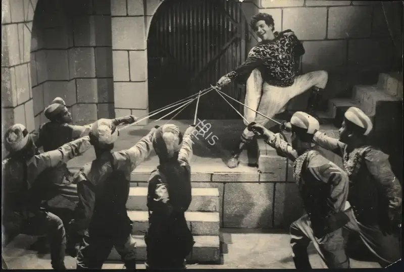 B.J. Patel (Director), Jadooi Sandook, 1963, Photographic Still