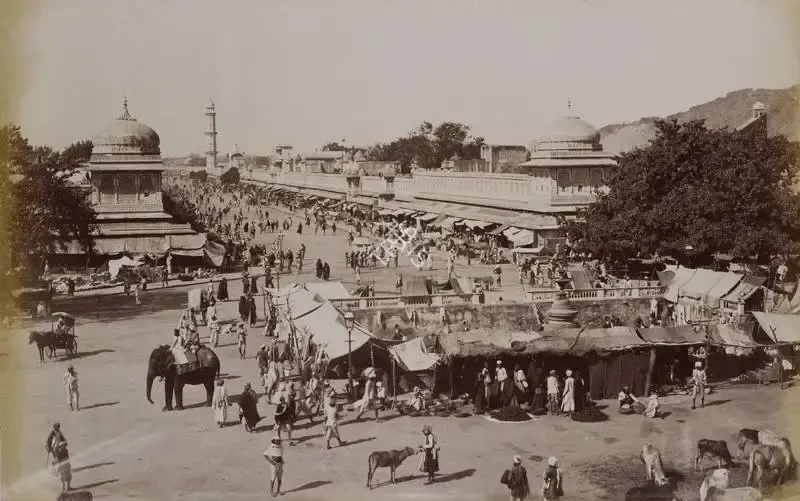 Unknown (Photographer), The Main Street in the City. Jeypore, 1901, Antiquarian Photograph