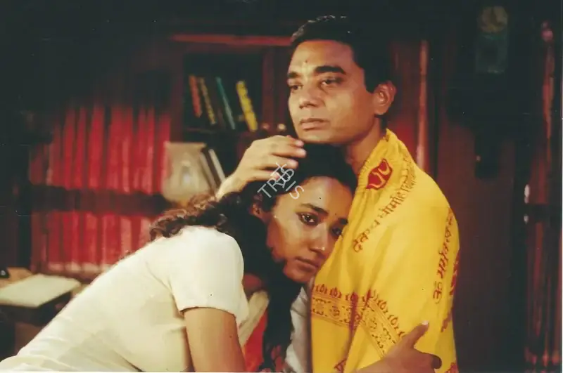 Rajeev Shrivastava (Cinematographer), Strings, 2005, Photographic Still