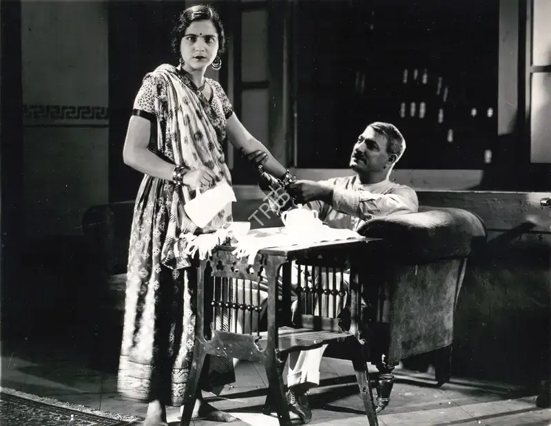 Moti B. Gidwani (Director), Gulam Daku, 1936, Photographic Still