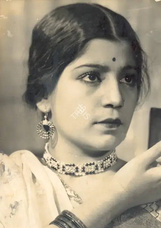 Manibhai Vyas (Director), Baazigar, 1938, Photographic Still