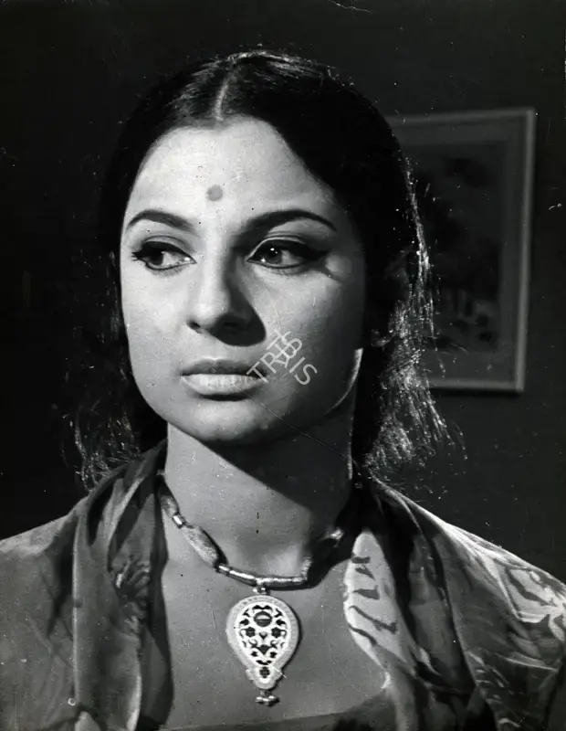 Harish Shah (Producer), Mere Jeevan Saathi, 1972, Photographic Still
