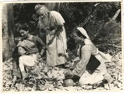 G. Balakrishna (Cinematographer), Jhanak Jhanak Payal Baaje, 1955, Photographic Still