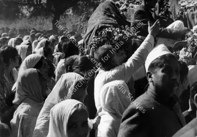 Henri Cartier-Bresson (Photographer), Crowds pay homage to Gandhiji's cortege, 31 January 1948, 1948, Contemporary Photograph