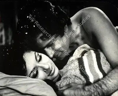 Peter Pereira (Cinematographer), Aa Gale Lag Jaa, 1973, Photographic Still