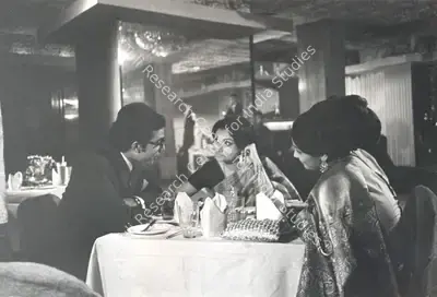 Soumendu Roy (Cinematographer), Seema Baddha, 1971, Photographic Still