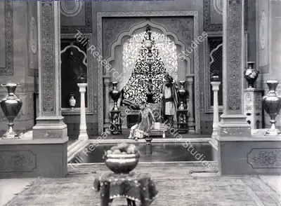 Pesi Karani (Director), Dagabaz Ashak, 1932, Photographic Still