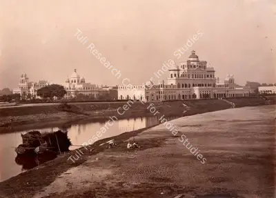 John Edward Sache (Photographer), Chutter Munzil, Lucknow (Chattar Manzil), 1875, Antiquarian Photograph