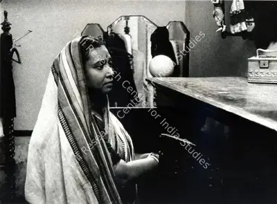 Subrata Mitra (Cinematographer), Parash Pathar, 1958, Photographic Still