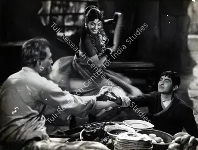 Radhu Karmakar (Cinematographer), Jis Desh Men Ganga Behti Hai, 1960, Photographic Still