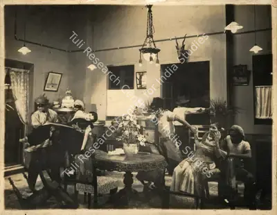Homi Wadia (Director), Lutaru Lalna, 1938, Photographic Still