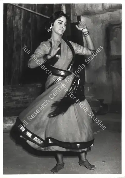 Fali Mistry (Cinematographer), Guide, 1965, Photographic Still