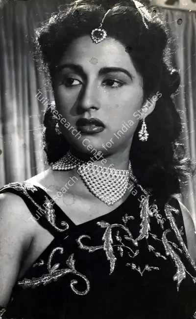 Bhagwan Das Varma (Director), Aurat, 1953, Photographic Still