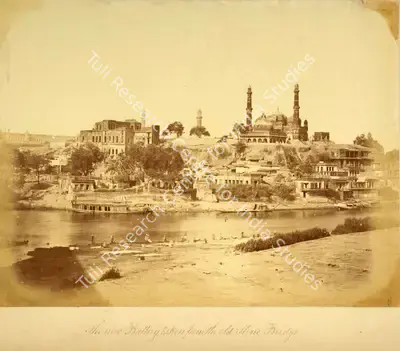 Felice Beato (Photographer), The new Battery taken from the old Stone Bridge, Lucknow, 1858, Antiquarian Photograph
