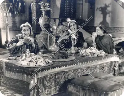 Anant Wadadeker (Cinematographer), Aladdin Aur Jaadui Chiraag, 1952, Photographic Still