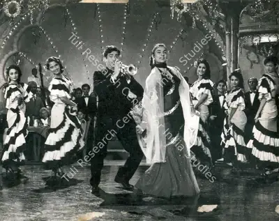 Radhu Karmakar (Cinematographer), Shree 420, 1955, Photographic Still