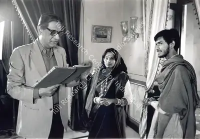 Nemai Ghosh (Still Photographer), Ghare Baire, 1985, Working Still