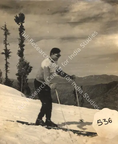 G. Singh (Cinematographer), Arzoo, 1965, Photographic Still