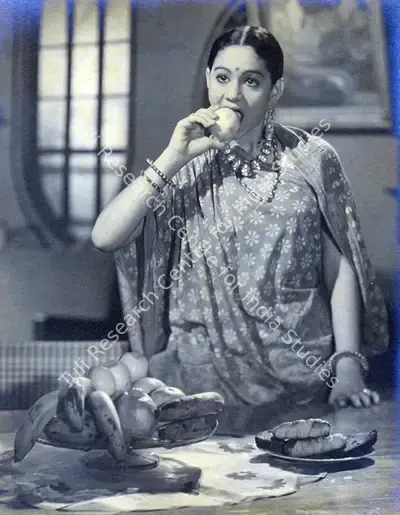 Nanabhai Bhatt (Director), Mouj, 1943, Photographic Still