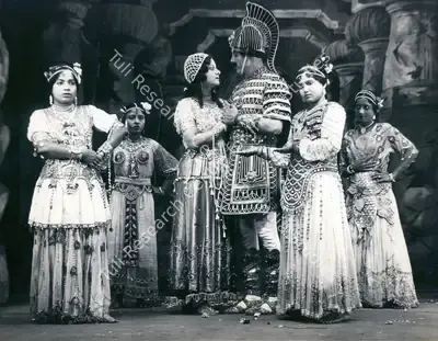 Homi Master (Director), Saubhagya Sundari, 1933, Photographic Still