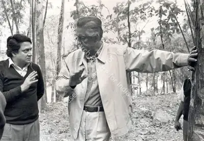 Nemai Ghosh (Still Photographer), Shakha Proshakha, 1991, Working Still