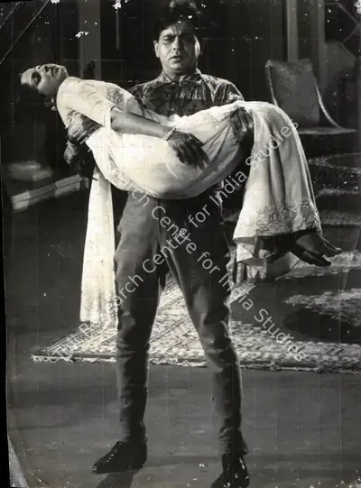 Dwarka Divecha (Cinematographer), Dil Diya Dard Liya, 1966, Photographic Still