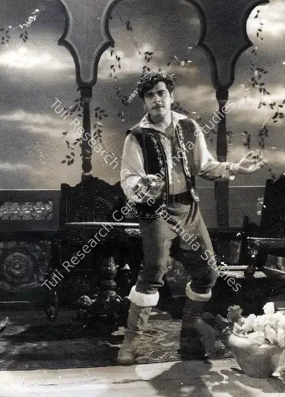 H.S. Rawail (Producer), Teerandaz, 1955, Photographic Still