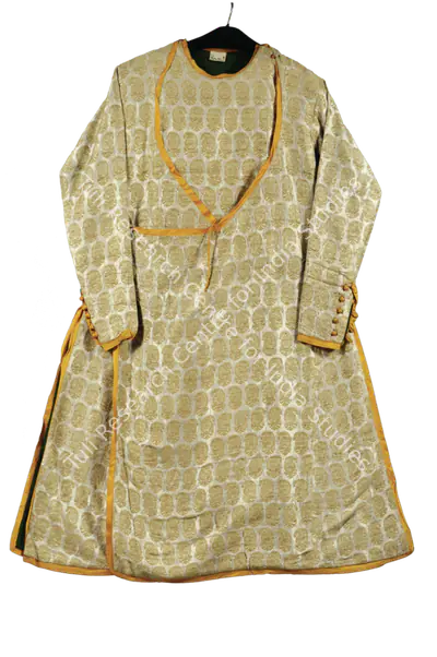 Shama Zaidi (Costume Designer), Shatranj Ke Khilari, 1977, Costume