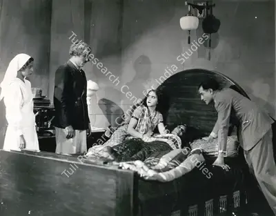 Moti B. Gidwani (Director), Gulam Daku, 1936, Photographic Still