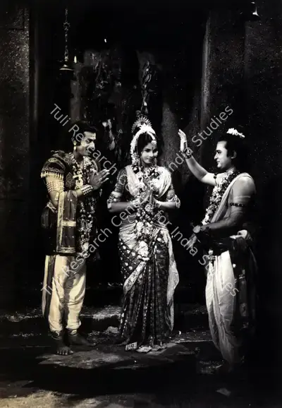 Anant Wadadeker (Cinematographer), Subhadra Haran, 1963, Photographic Still