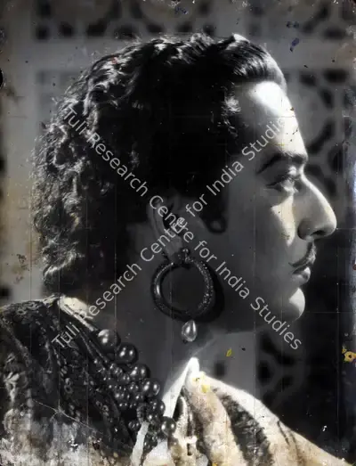 Bipin Gajjar (Cinematographer), Patrani, 1956, Photographic Still