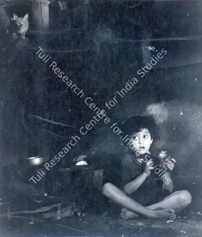 Vallabh Chokshi (Producer), Adhi Roti, 1957, Photographic Still