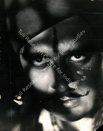 Apurba Bhattacharjee (Cinematographer), Mujhe Jeene Do, 1963, Photographic Still
