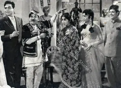 Vasant Nagesh Buva (Cinematographer), Akeli Mat Jaiyo, 1963, Photographic Still