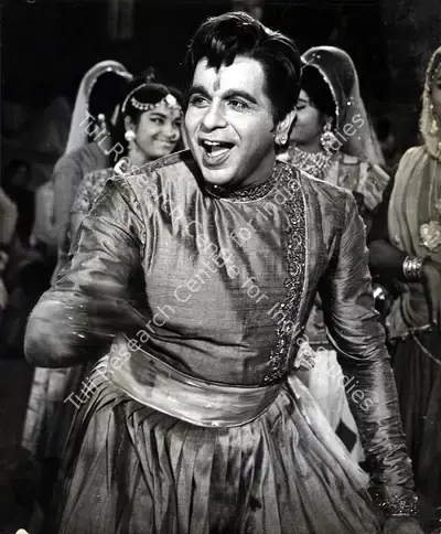 R.D. Mathur (Cinematographer), Sunghursh, 1968, Photographic Still