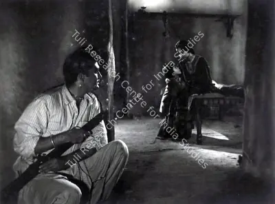 Apurba Bhattacharjee (Cinematographer), Mujhe Jeene Do, 1963, Photographic Still