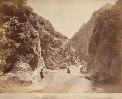 John Burke (Photographer), End of defile looking at Ali Musjid, 1878, Antiquarian Photograph