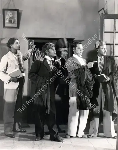 Moti B. Gidwani (Director), Do Aurate, 1937, Photographic Still