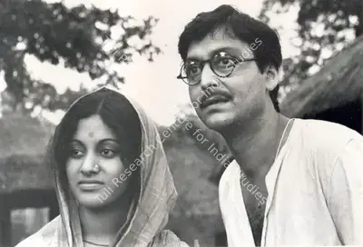 Soumendu Roy (Cinematographer), Ashani Sanket, 1973, Photographic Still