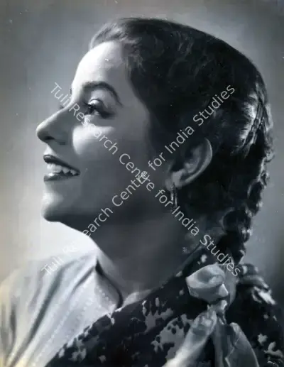 Phani Majumdar (Director), Dhobi Doctor, 1954, Photographic Still